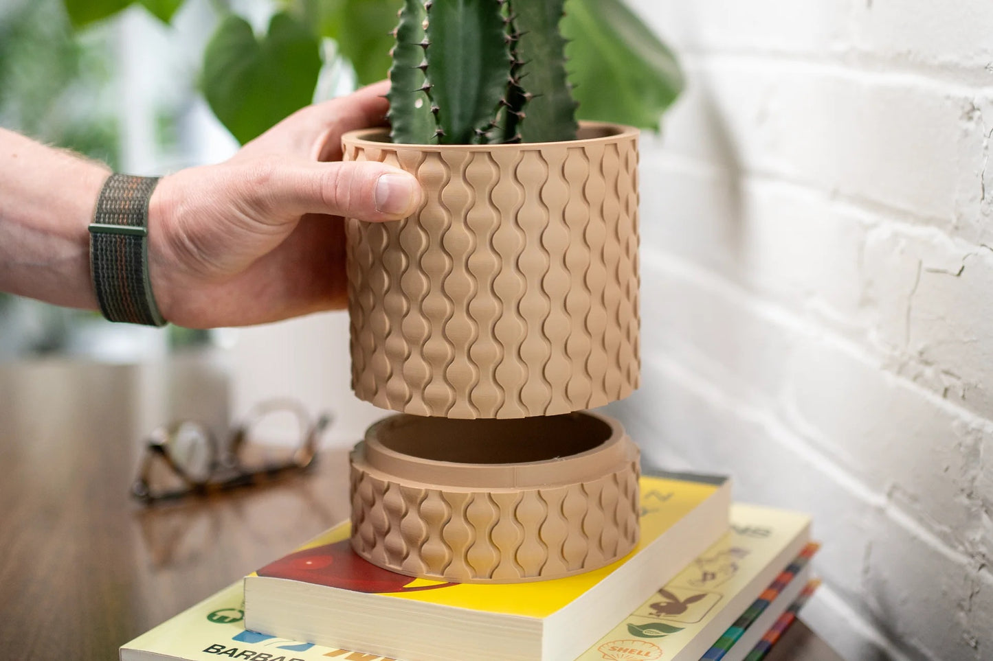 Raindrop Planter with Hidden Drip Tray (multiple mounting options)