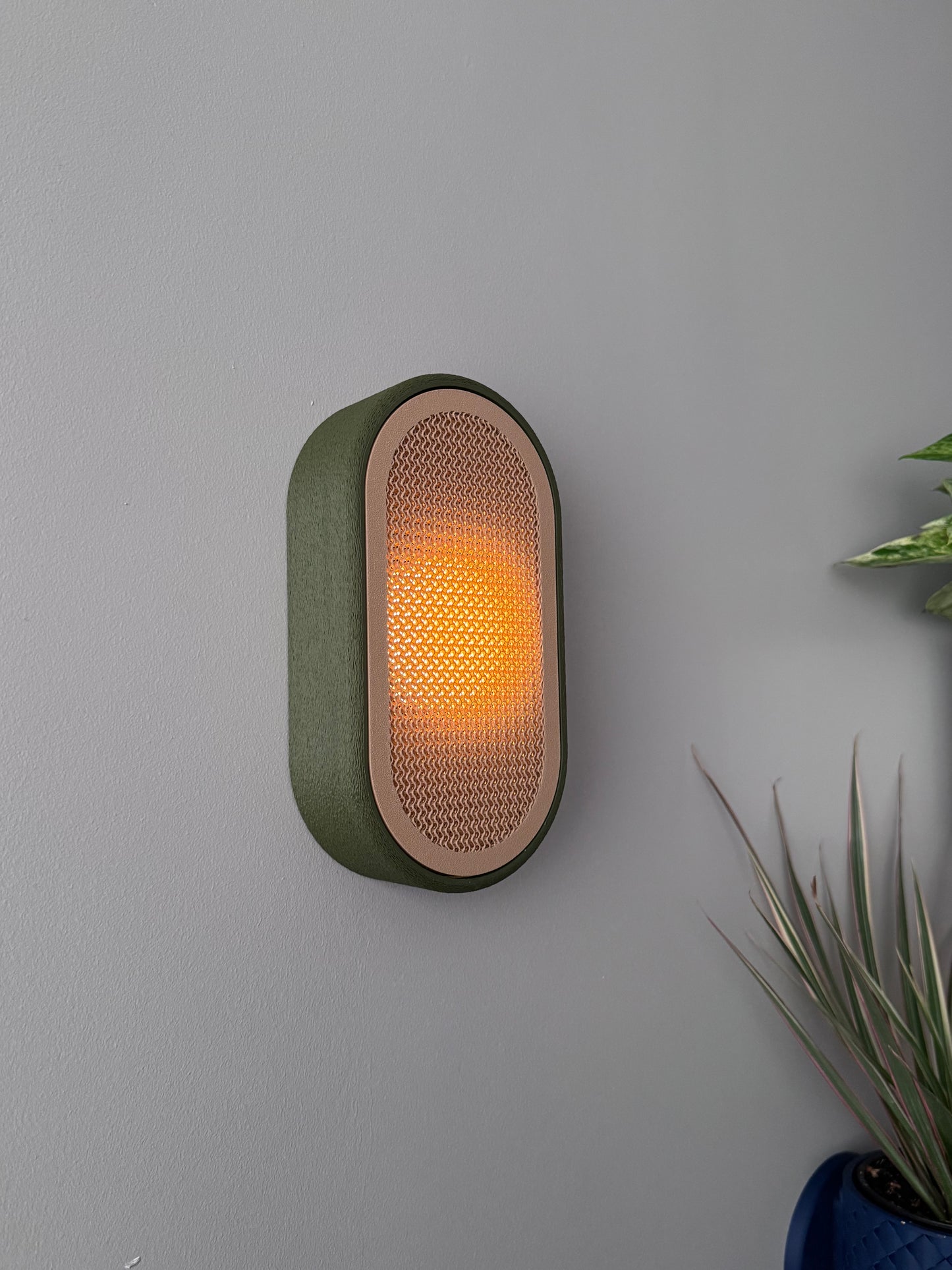 Mori Wall Lamp — Japandi-Inspired Sconce, Dimmable LED, Cordless & Rechargeable