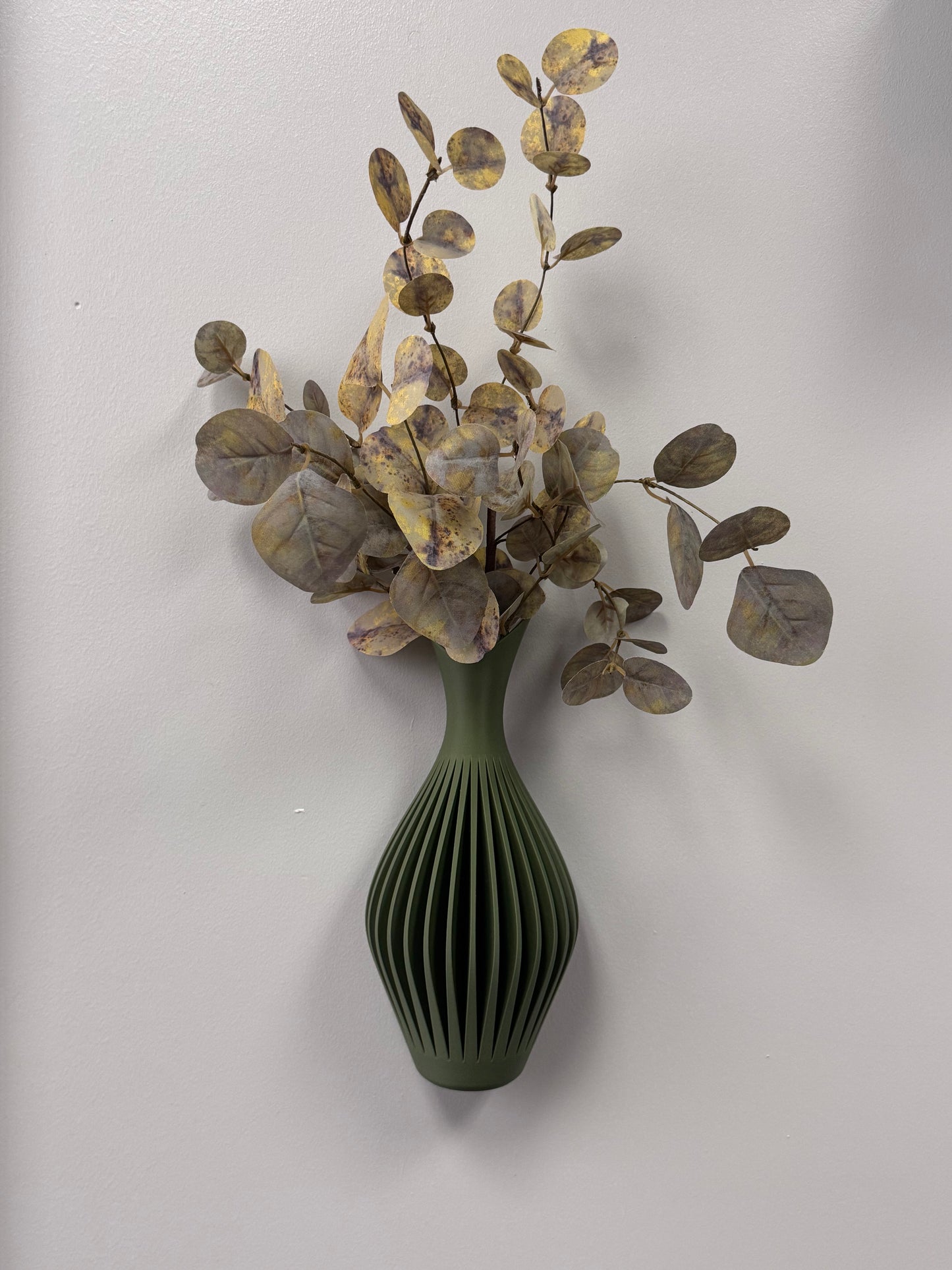 Kaze Vase — Japandi-Inspired Wall Mounted Vessel